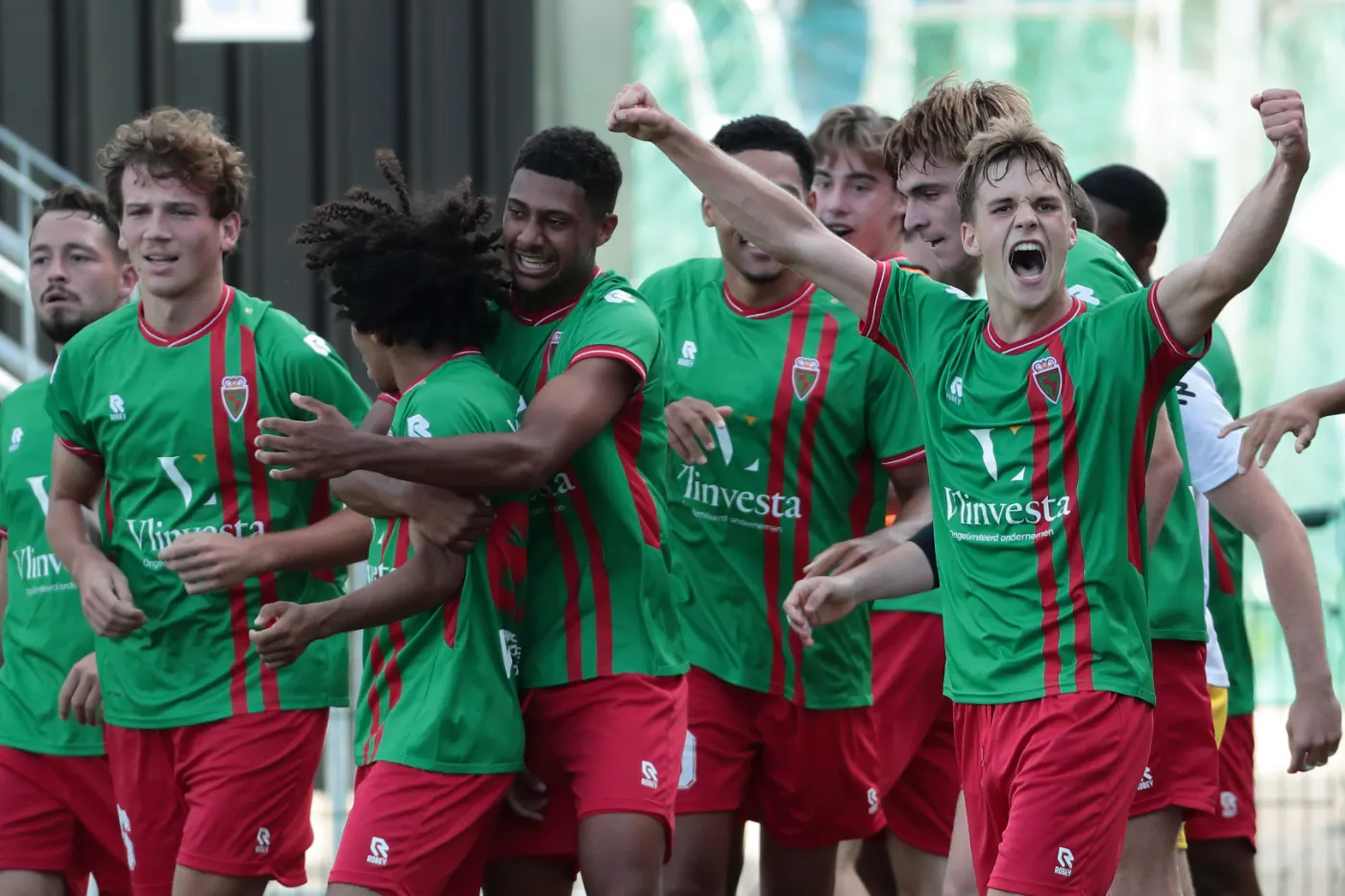 Foto's: Bilzen Sv A - KFC Houtvenne